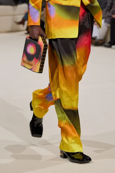 Look 106